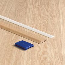 Profilé Incizo replaqué sur MDF QSWINCP01334 - 16x54x2150 mm