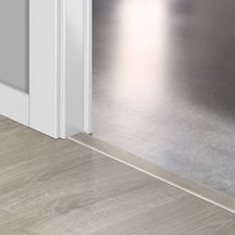 Profilé Incizo QSINCP03580 - 13x48x2150 mm - Chêne Newcastle gris