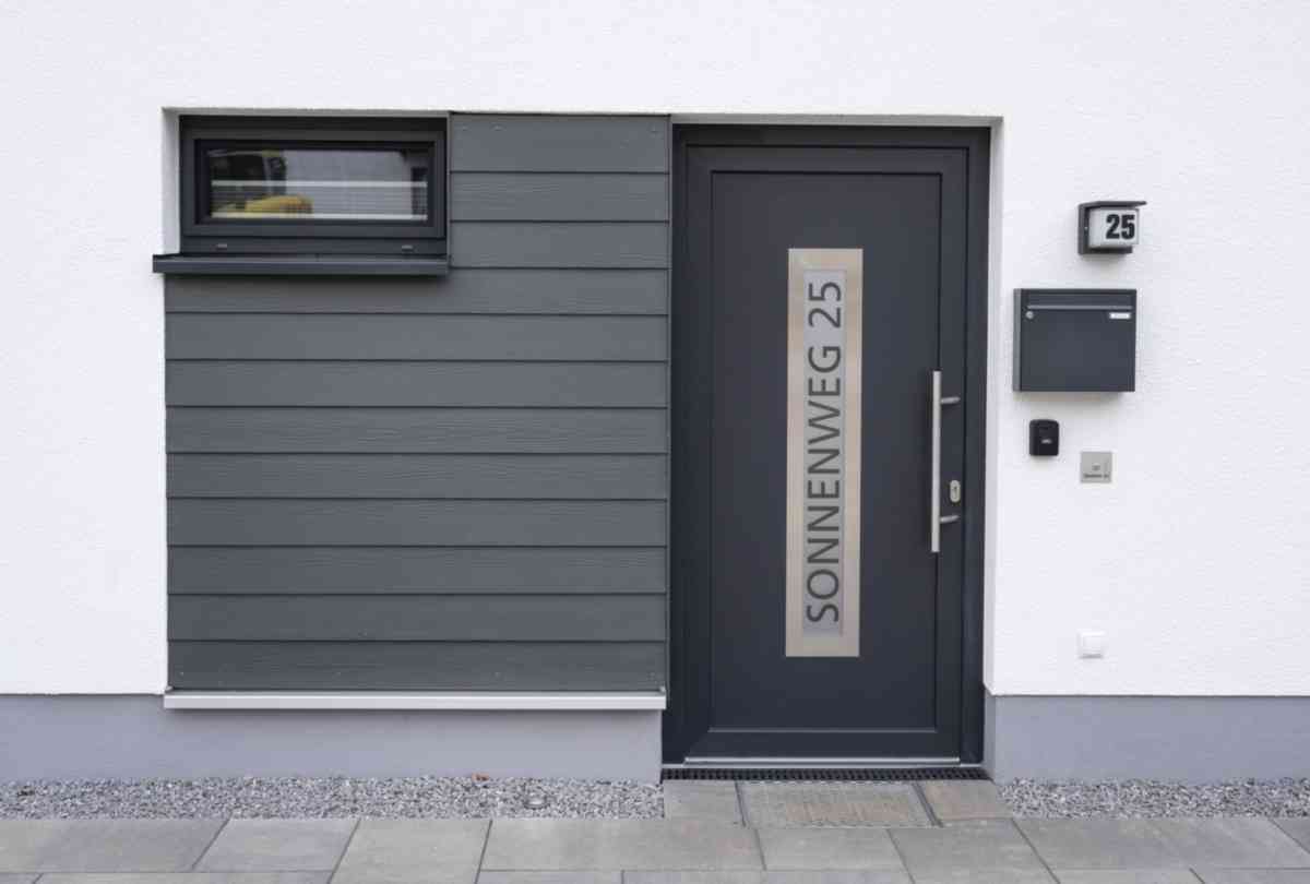 Bardage clin ciment composite Hardie® Plank Cedar 360 cm x 18 cm  mm Gris anthracite