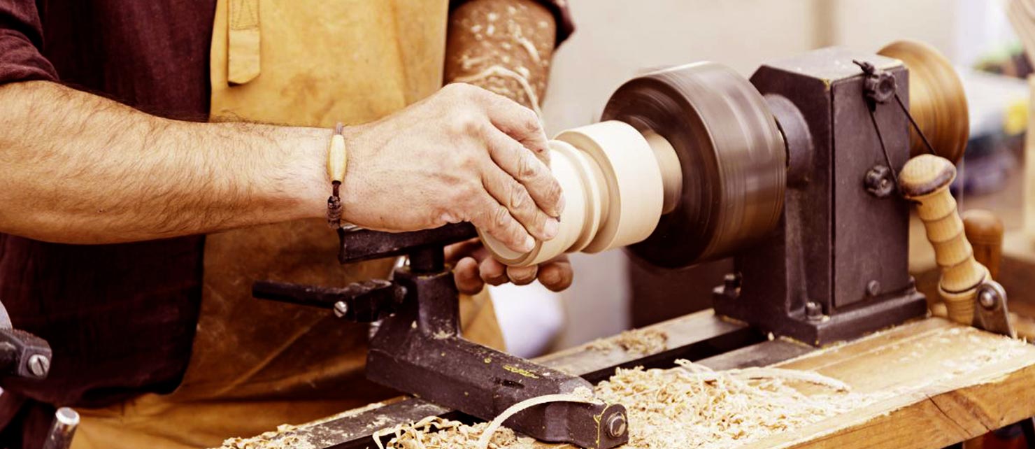 Comment travailler le bois chez soi