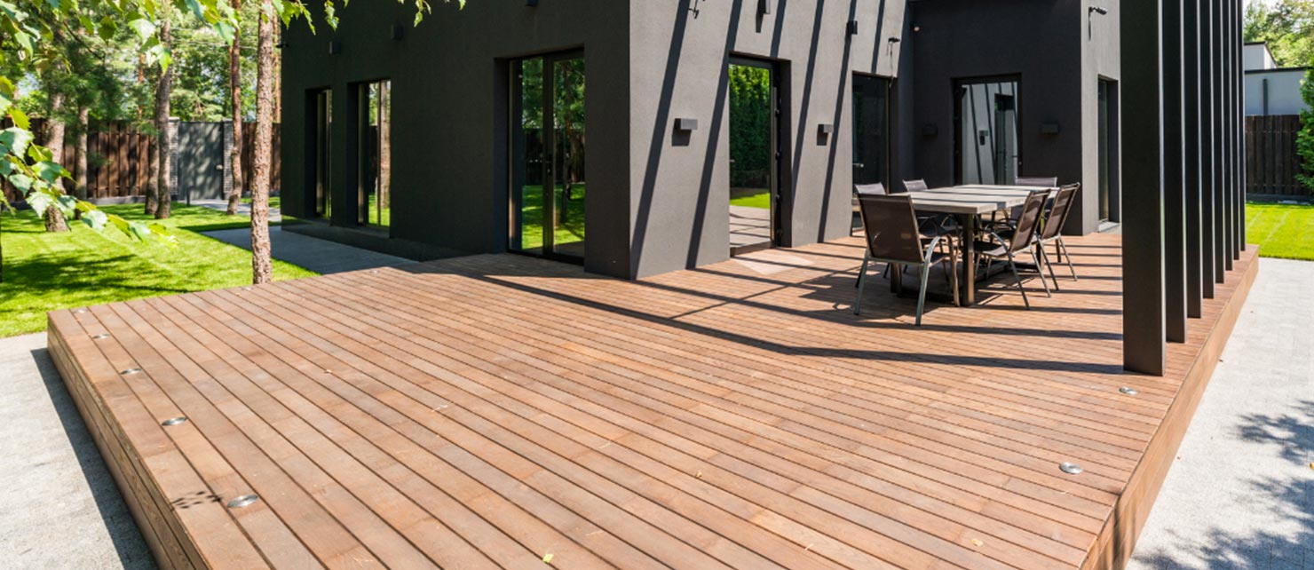 Les essences de bois à privilégier pour une terrasse style vintage